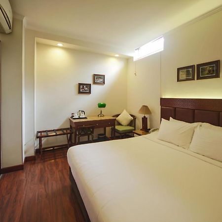 Hanoi E Central Luxury Hotel & Restaurant Buitenkant foto