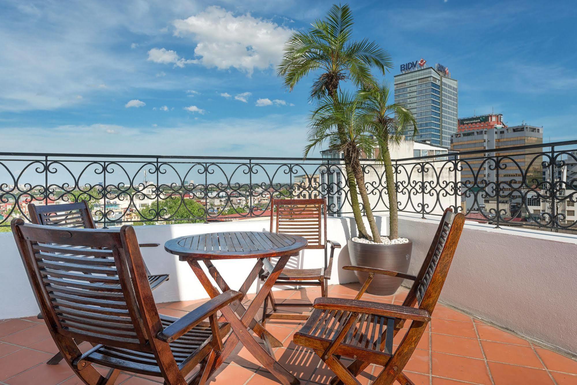 Hanoi E Central Luxury Hotel & Restaurant Buitenkant foto
